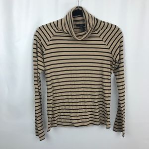 Long sleeve striped turtle neck